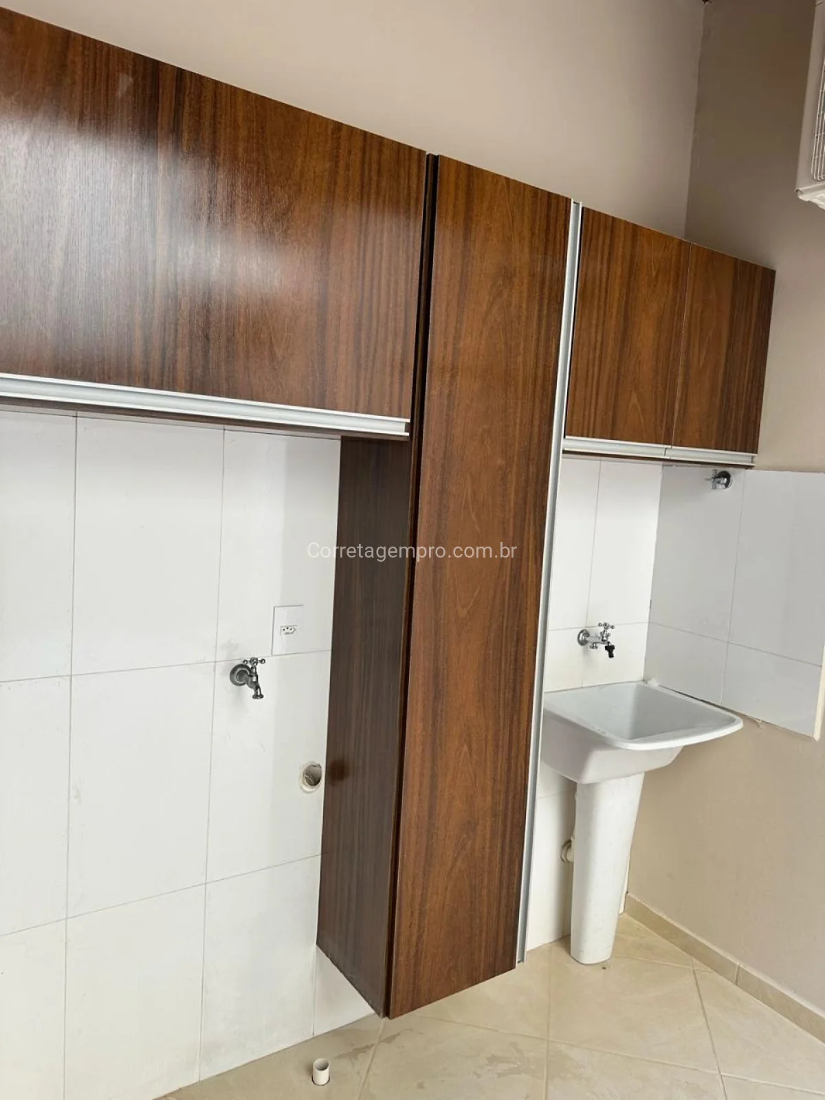CASA APAIXONANTE EM PAULINIA