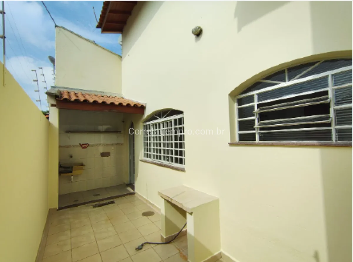 Casa ampla e arejada