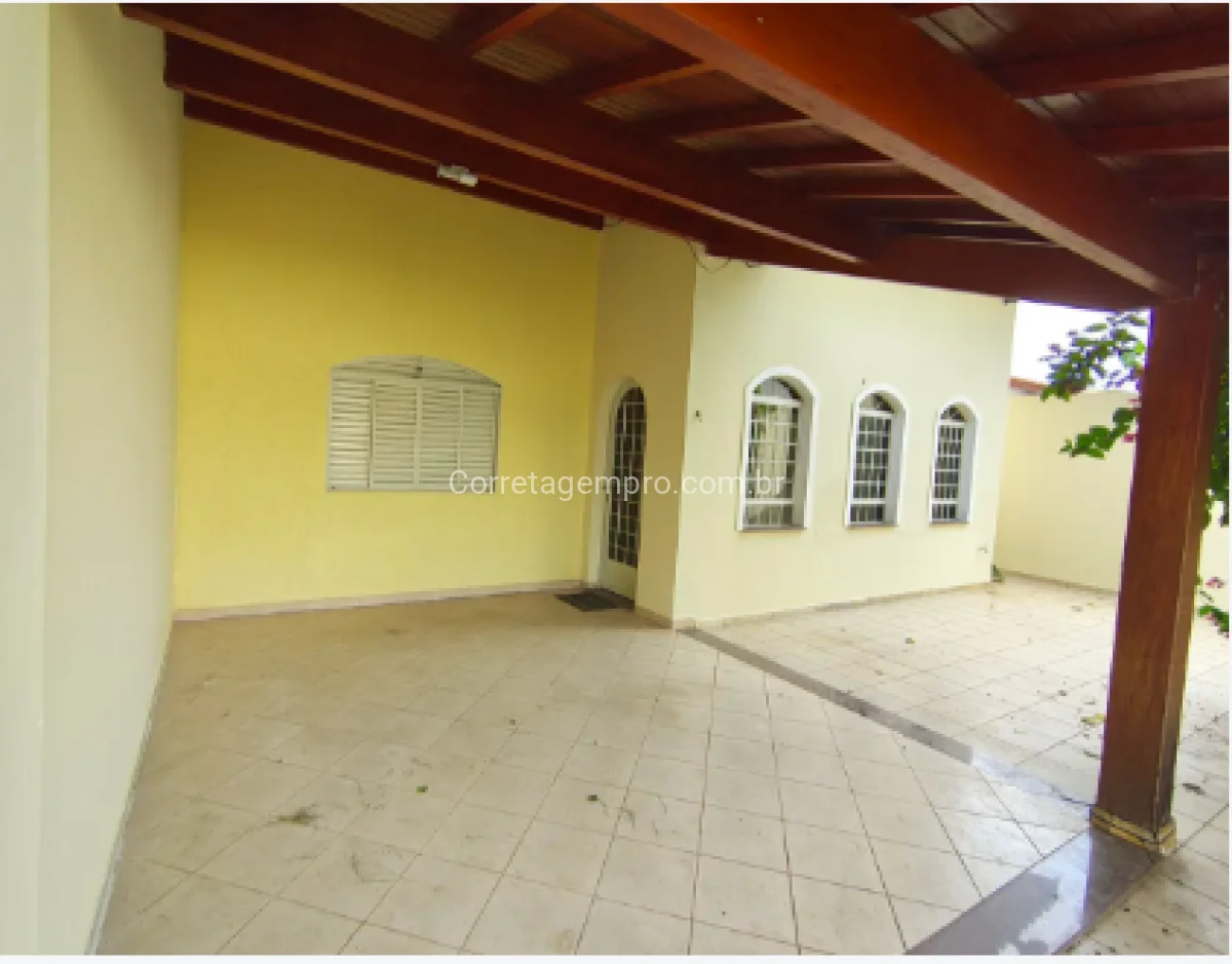 Casa ampla e arejada