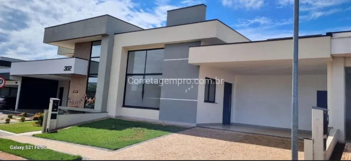 Casa para venda no Condomínio Royal Garden