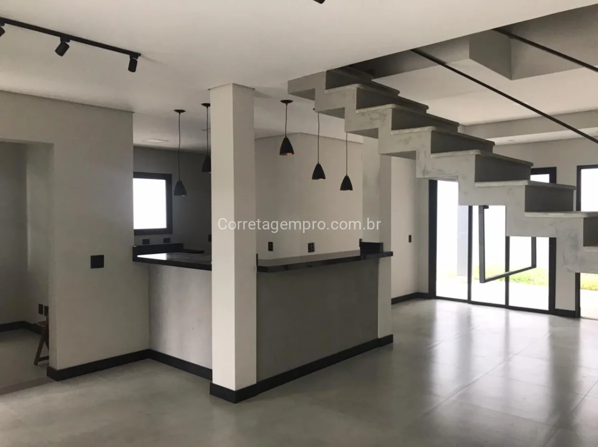 Casa para venda no Real Park