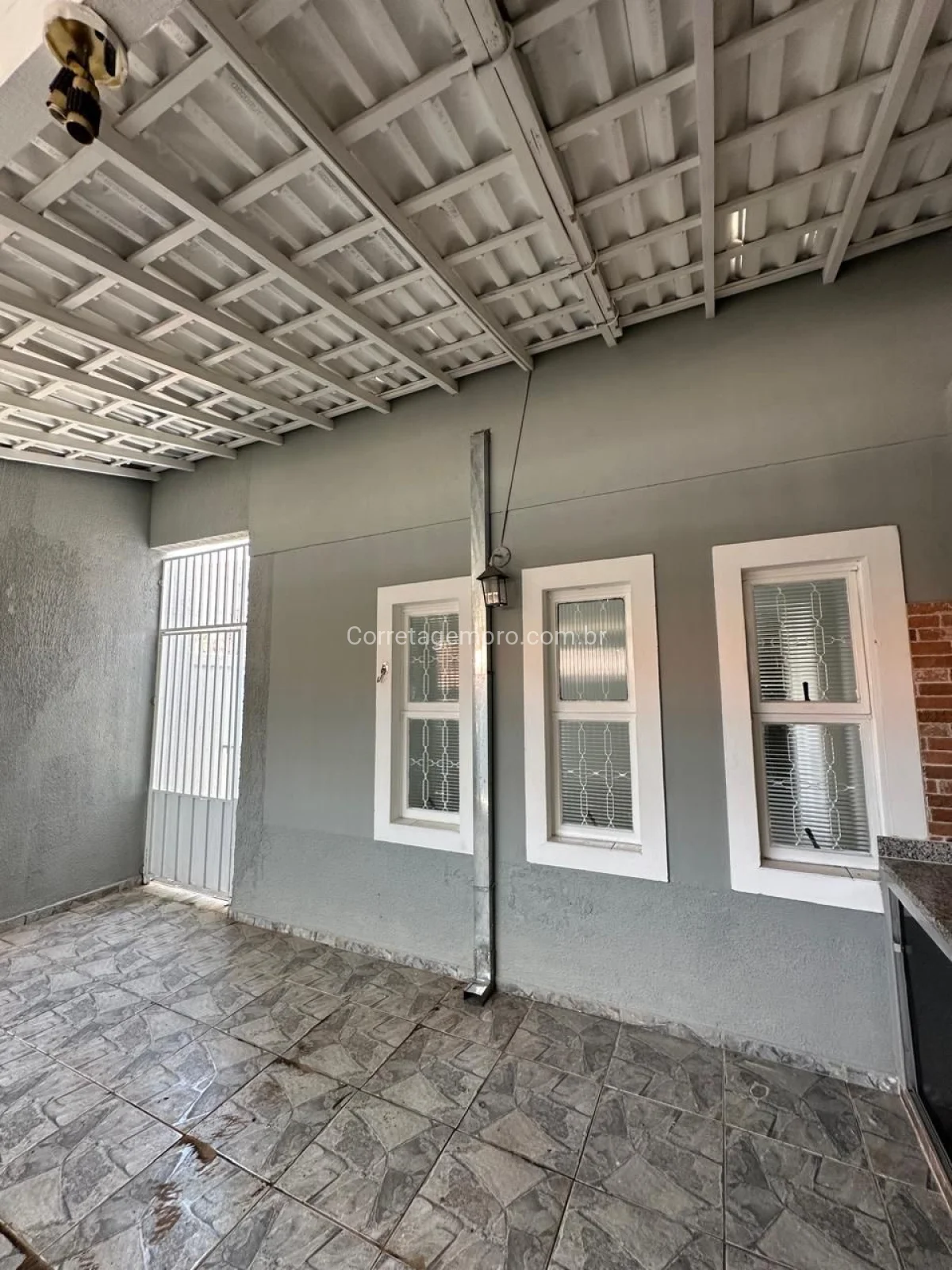 Casa a venda com 3 quartos