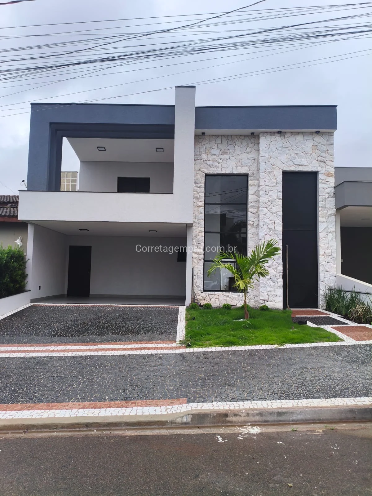 Casa para venda no Condomínio Real Park