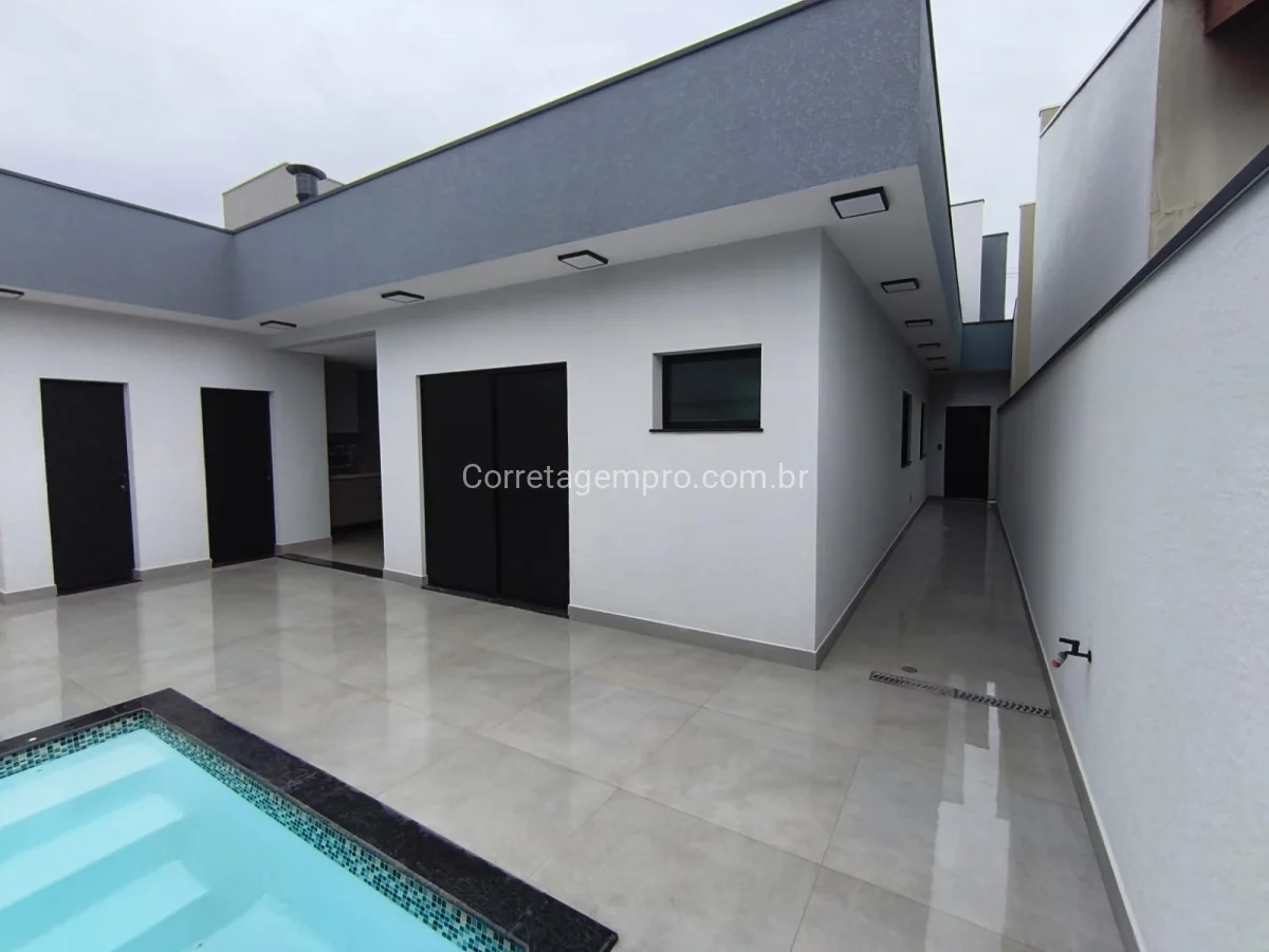 Casa para venda no Condomínio Real Park