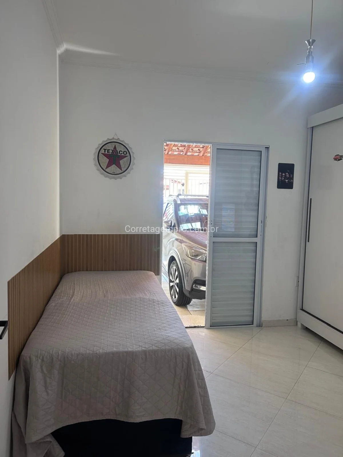 Dallorto meio terreno