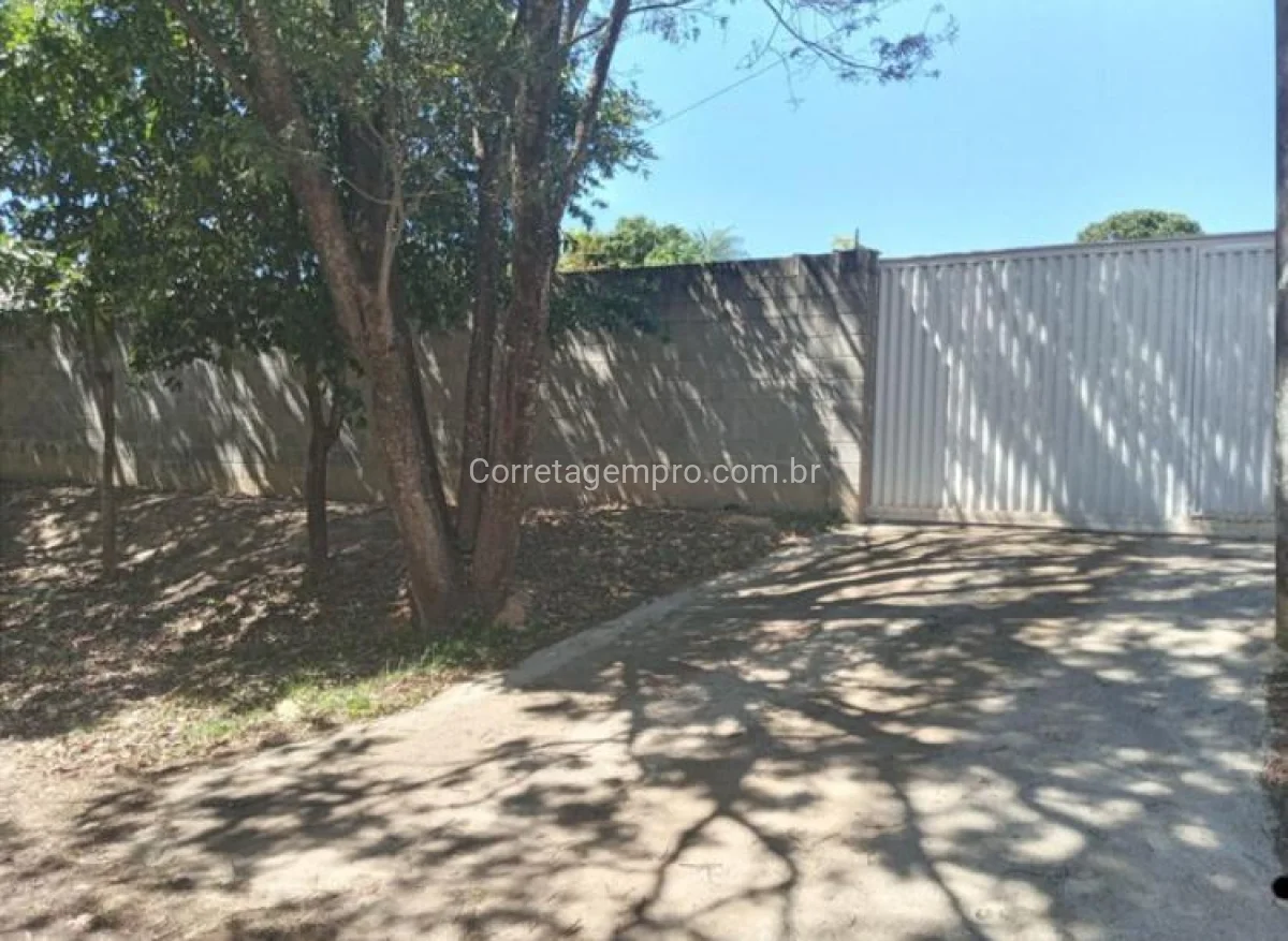 Chácara no Parque Dante Marmiroli